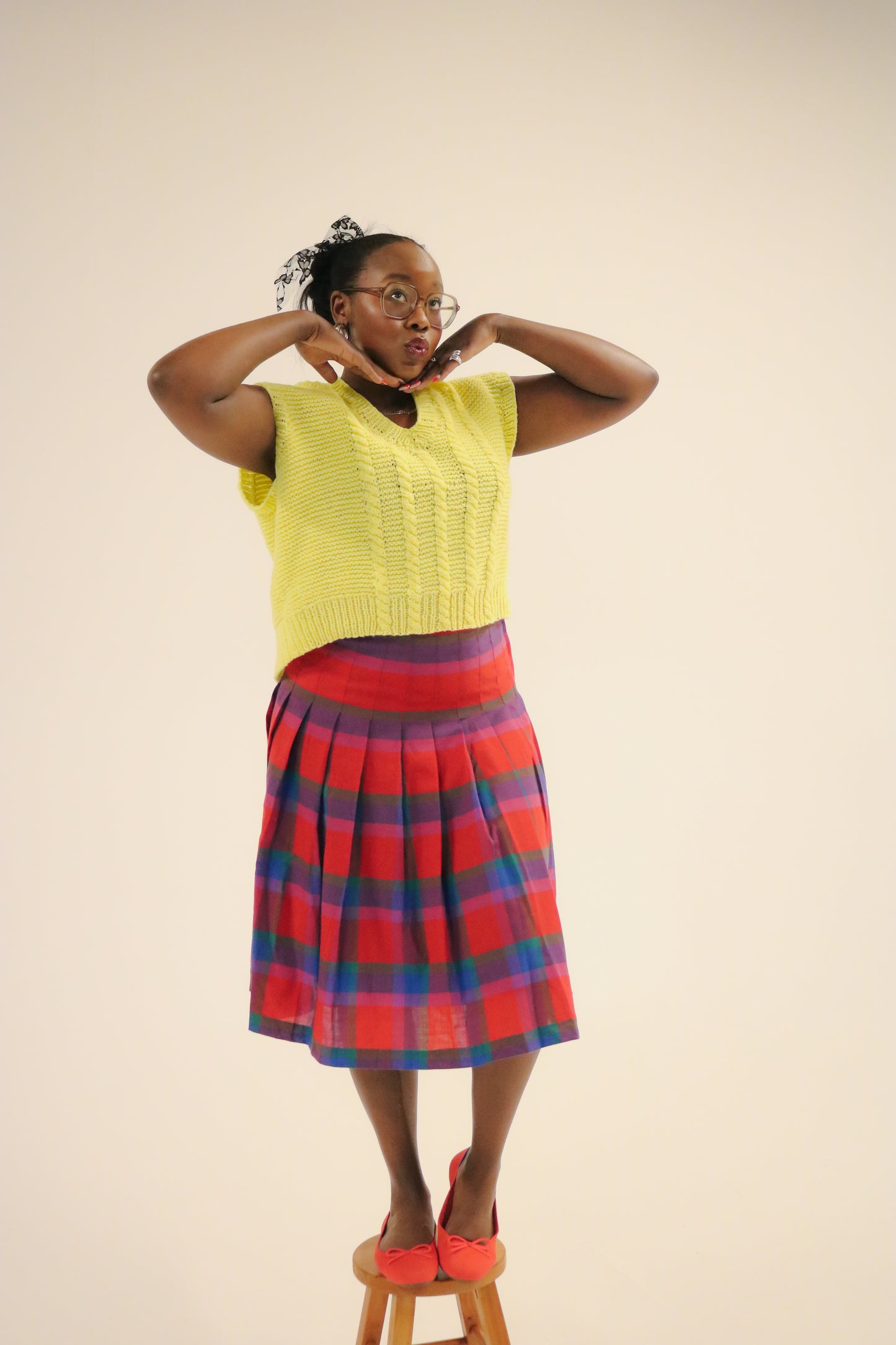 Plaid pleated multi-color midi skirt